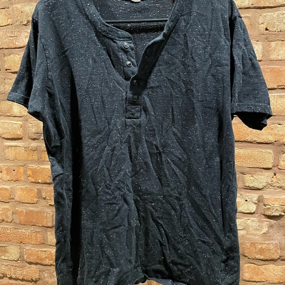 Left Field Henley 50’s Gym Tee - Picture 2 of 4